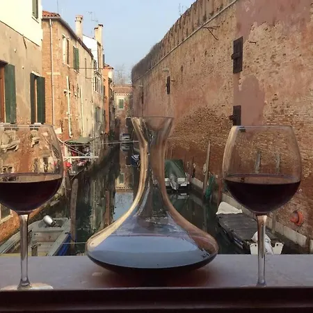 Lägenhet Ca' Canal View *