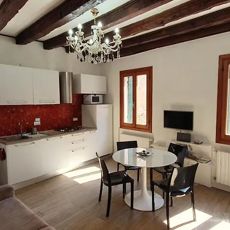 Apartment Ca' Canal View